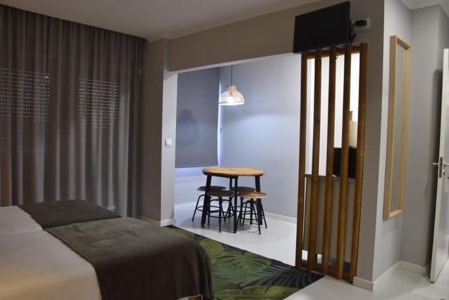 Bus Station Suites & Studios Coimbra Kültér fotó